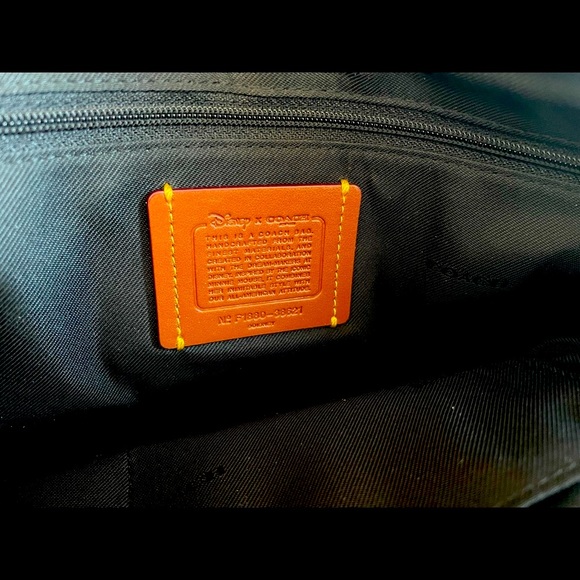 Coach Disney Minnie Mouse Bag - Picture 6 of 10